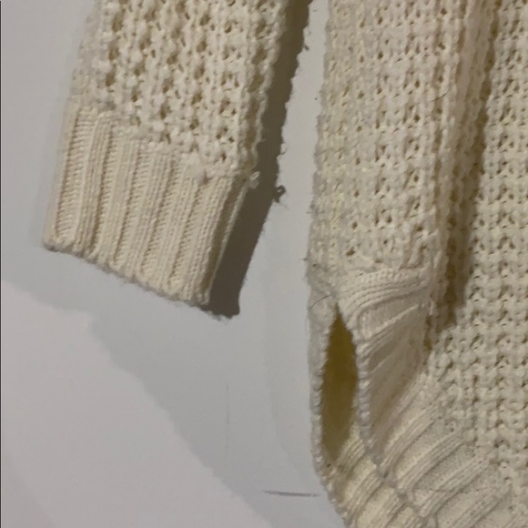 Love & Liberty sweater - Picture 3 of 4